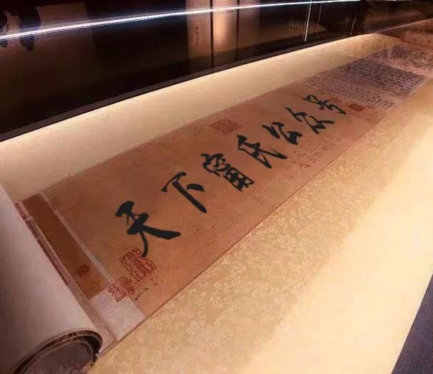 灵山人口最多是哪个镇_灵山一男子冒充红十字会工作人员,流窜灵山多镇专骗这