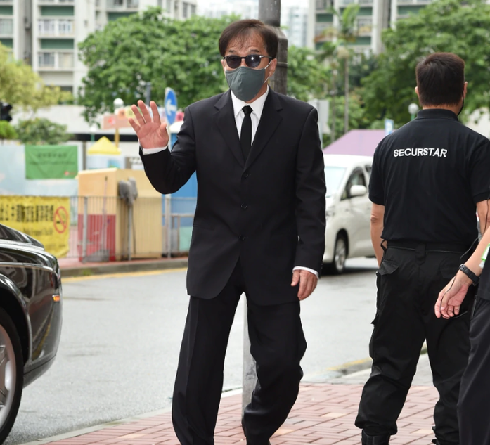 陈木胜|陈木胜将出殡，3大功夫巨星齐聚，洪金宝消瘦成龙憔悴甄子丹凝重