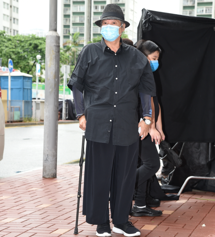 陈木胜|陈木胜将出殡，3大功夫巨星齐聚，洪金宝消瘦成龙憔悴甄子丹凝重