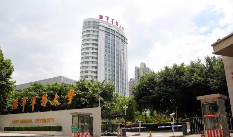 樊建川|四川前副市长，刚刚把051驱逐舰运回家当文物，中国最硬核军迷