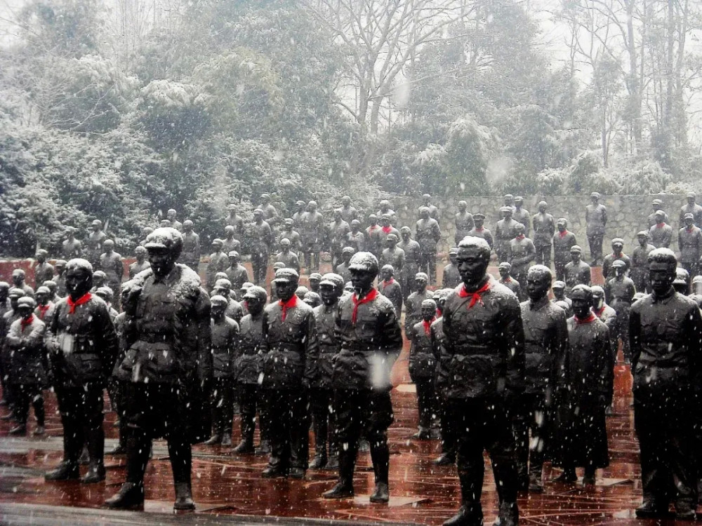 樊建川|四川前副市长，刚刚把051驱逐舰运回家当文物，中国最硬核军迷