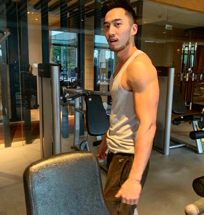 钟欣潼|阿娇因意外头部受伤后，前夫赖弘国晒出3张照片，暗含深意？