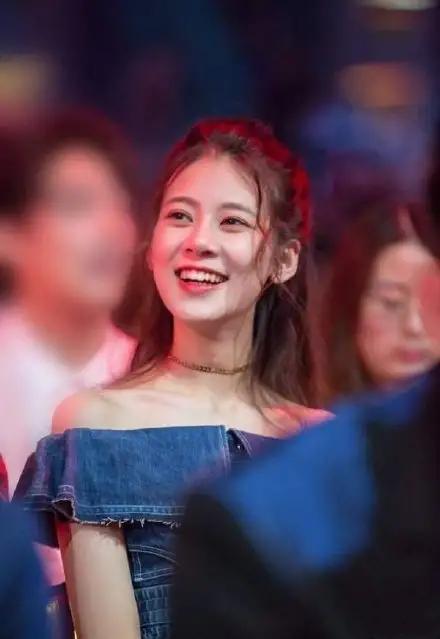 女神冯昭仪:第4360期气质潮流美图欣赏