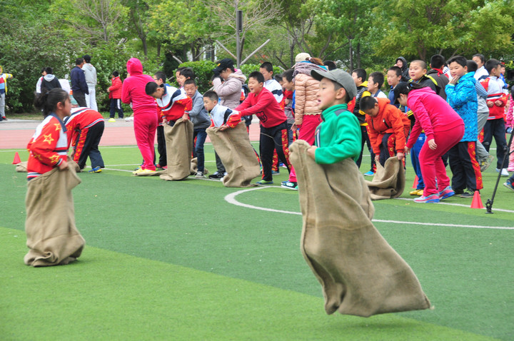 袋鼠跳,强化核心训练,简单又高效,还不快试试?