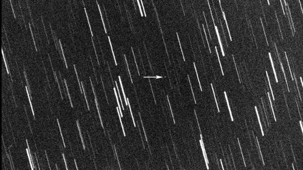 小行星|小行星2010FR昨天飞掠地球 体积约为埃及吉萨金字塔的两倍