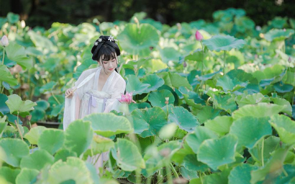 李商隐|李商隐不愧是情圣，初遇妻子王氏写下一首求爱诗，最终抱得美人归