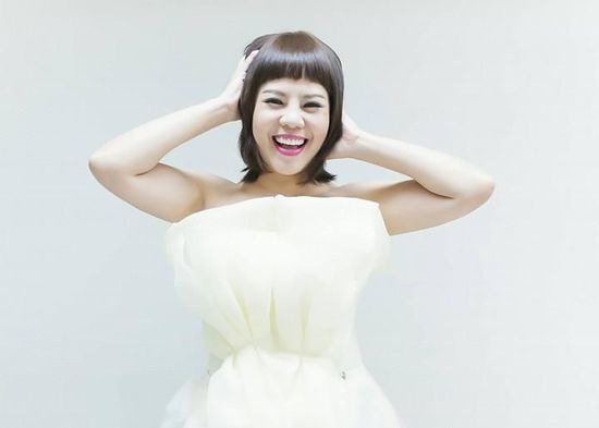 黄锦雯|48岁女星突然感慨想离婚，称老公十年没交钱，也不是生死之交