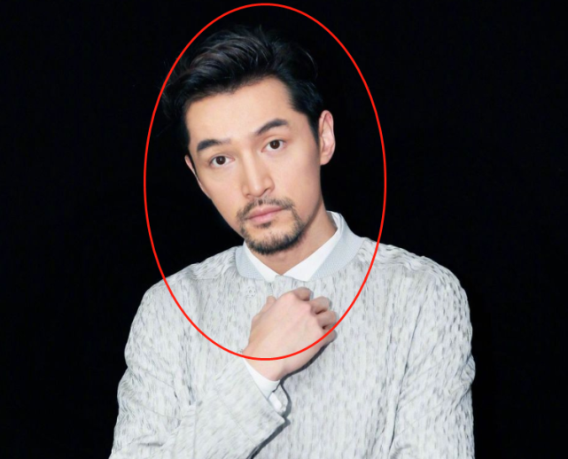 37岁胡歌近照曝光剃掉胡子后颜值帅回巅峰期