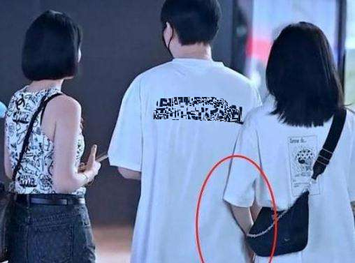 王思聪|又带新女友看房！再有钱也经不起王思聪这样嚯嚯啊