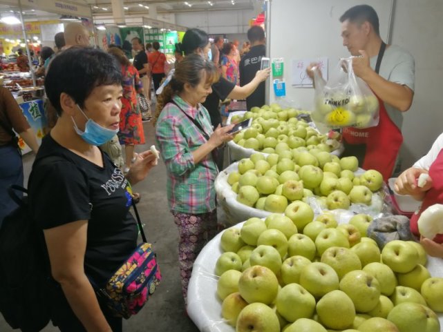 川渝合作促消费  重庆秋季服博会  9月5日  亮相陈家坪展览中心|川渝合作促消费，重庆秋季服博会9月5日亮相陈家坪展览中心