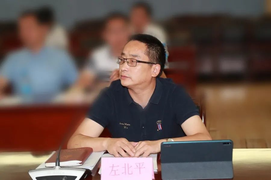 全国人大代表张国新,省人大代表,省级人民监督员左北平,省政协委员