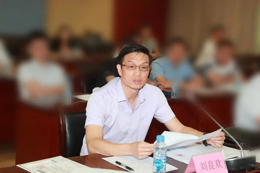 全国人大代表张国新,省人大代表,省级人民监督员左北平,省政协委员