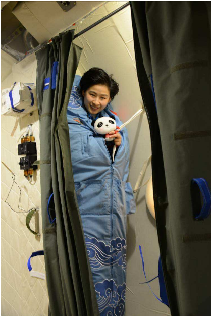 宇航员|我国首位飞出外太空女宇航员，为何7年间音信全无，发生了什么？