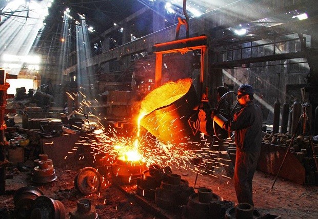 甘肃白银市一铝熔铸车间爆炸致3死7伤原因人员操作不当