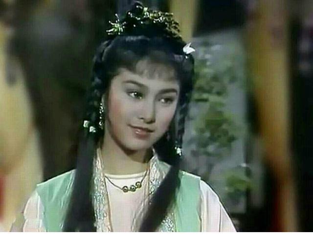 张国荣|香港娱乐圈最强姐妹花：成龙苦追姐姐八年，张国荣是妹妹初恋