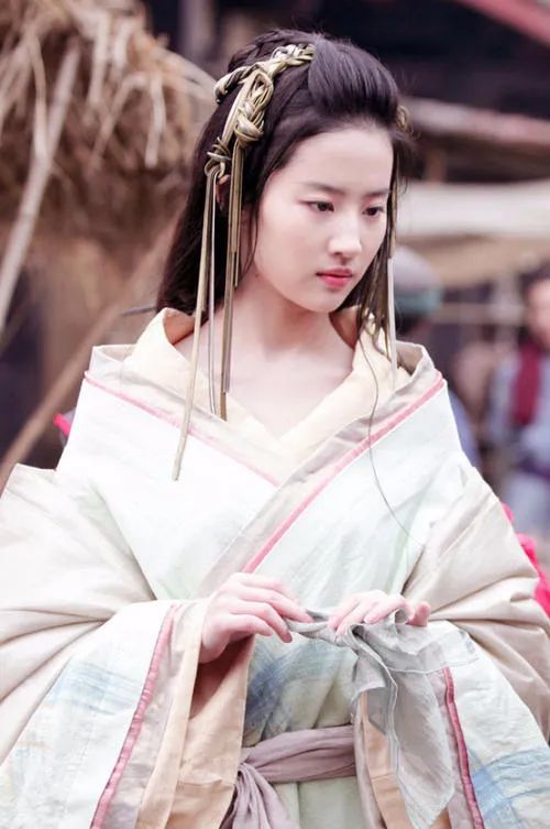 刘亦菲|刘亦菲们的美貌，都是“妆”出来的？