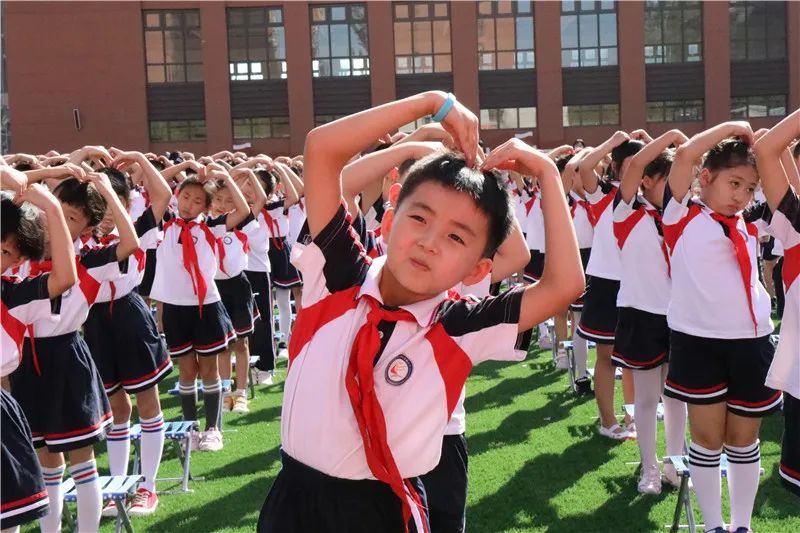 昌平区|今天，小学二、三、四年级学生返校，昌平中小学全学段线下开学