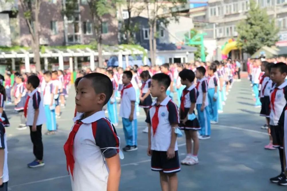 昌平区|今天，小学二、三、四年级学生返校，昌平中小学全学段线下开学