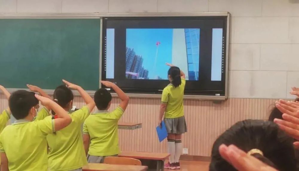 昌平区|今天，小学二、三、四年级学生返校，昌平中小学全学段线下开学
