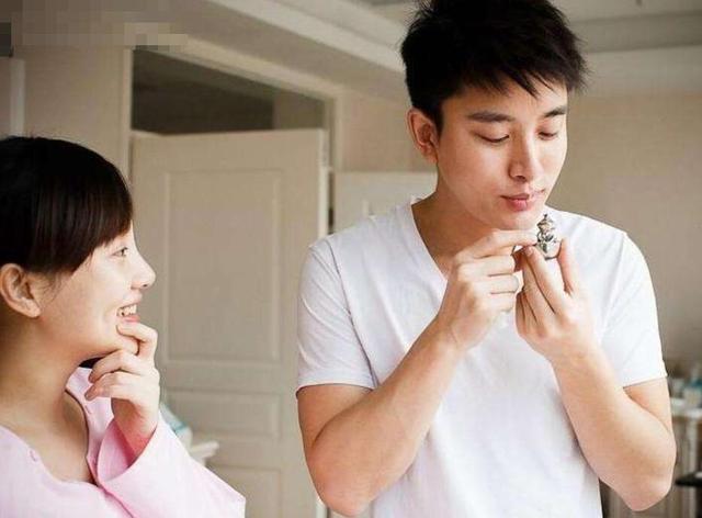 李小璐|想复婚？李小璐深夜流露真情，发催泪视频疑喊话贾乃亮！