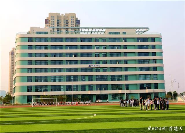 长江职业学院新校区喜迎首批学生入驻|长江职业学院|新校区|武汉