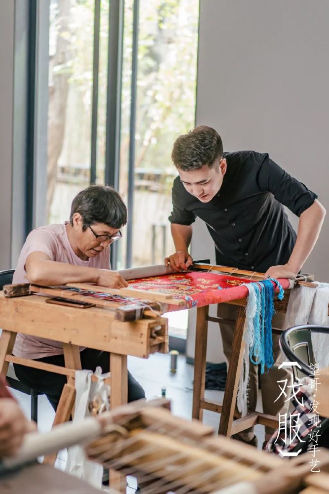 杜建毅|又一位“爷爷版李子柒”爆红全网，这些国宝级大师，早该被发现了…