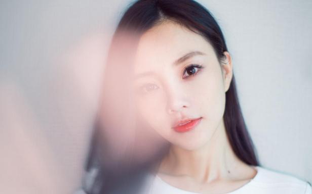 李小璐|是故意还是有意为之？李小璐深夜流泪喊话：所以爱会消失