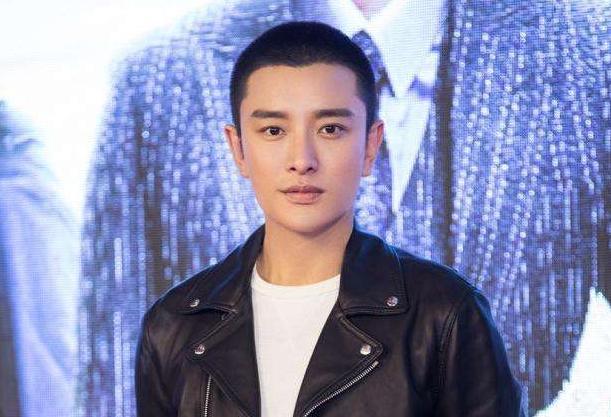 李小璐|是故意还是有意为之？李小璐深夜流泪喊话：所以爱会消失