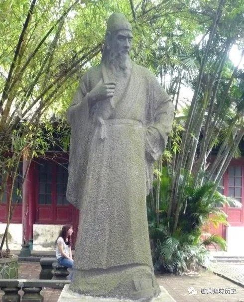 陈与义|陈与义二十三岁中进士，被两位皇帝赏识，官至副宰相，却忧郁病逝