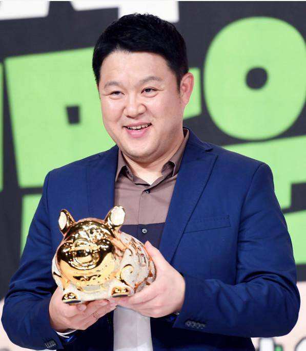 金九拉的多处房产连续负增长:投资需谨慎,防骗要当心!