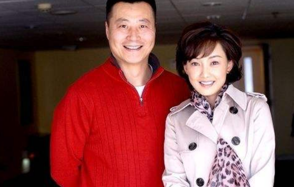 与他黄敕窒 2020-09-14 22:12:24 "影帝"花9块9娶初恋;出道几十年