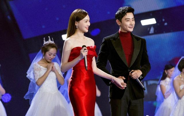 罗晋|事业型夫妻，罗晋唐嫣婚后大放异彩，豪宅更是奢华大气