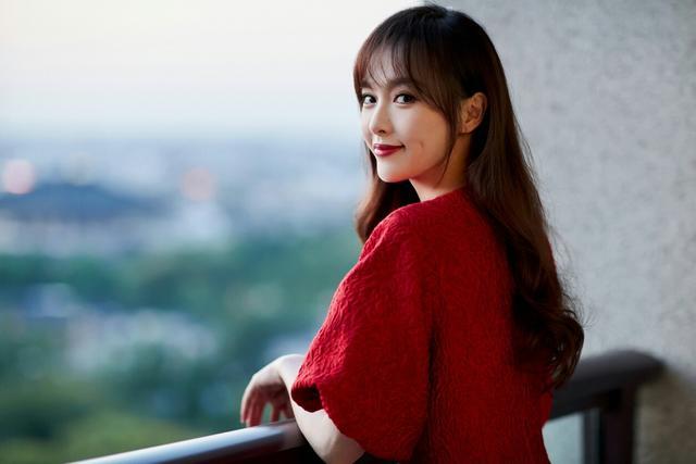 罗晋|事业型夫妻，罗晋唐嫣婚后大放异彩，豪宅更是奢华大气