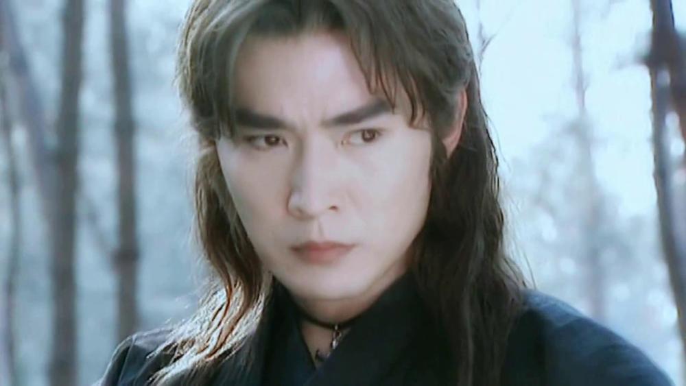 可以说焦恩俊霸占了荧屏男神的位置,起码在我心里,老一辈演员古装第一