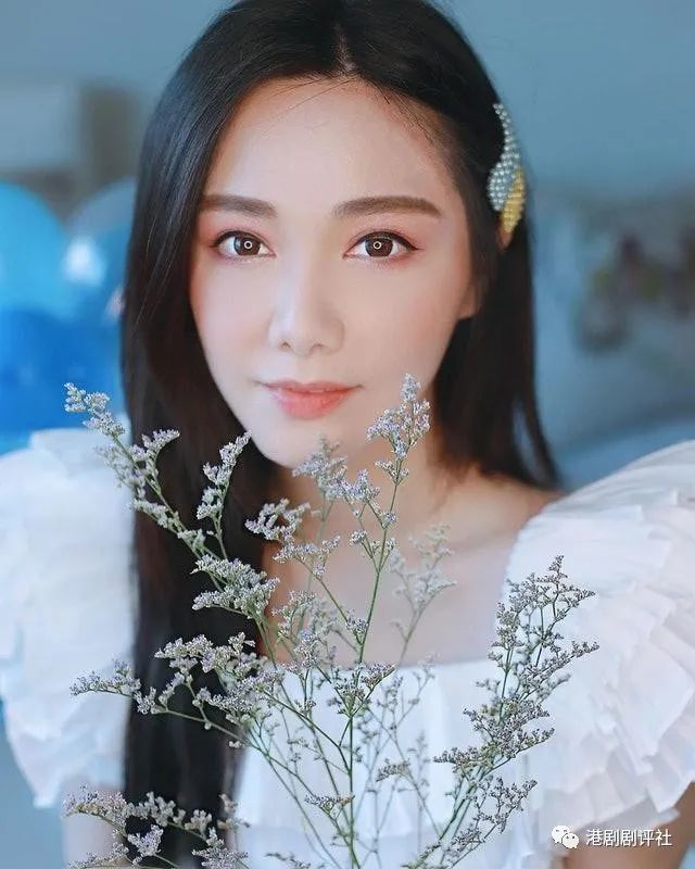 马国明|马国明汤洛雯被传闪婚？萧正楠留言大爆两人关系