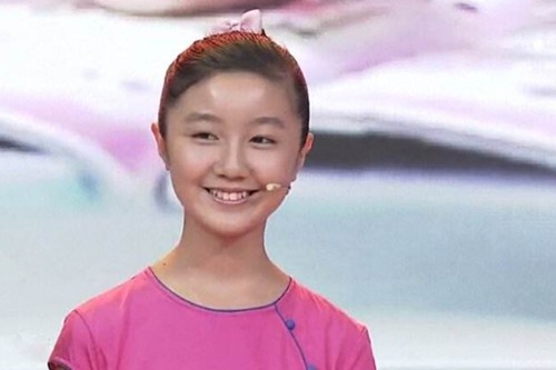 还记得代言步步高点读机的小女孩吗11年过去了如今美的认不出