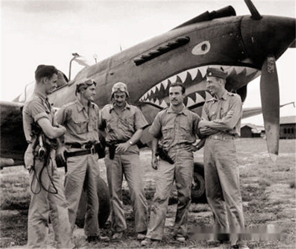 美国飞虎队后裔定居中国 成央视名主持人 直言 中国就是我的家 腾讯新闻