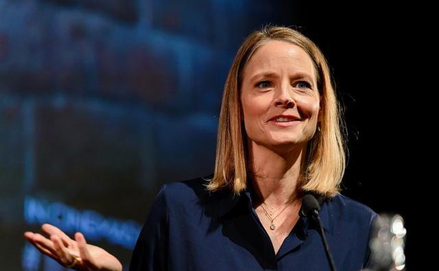 智商178比霍金智商还高的好莱坞明星哈佛大学双学位