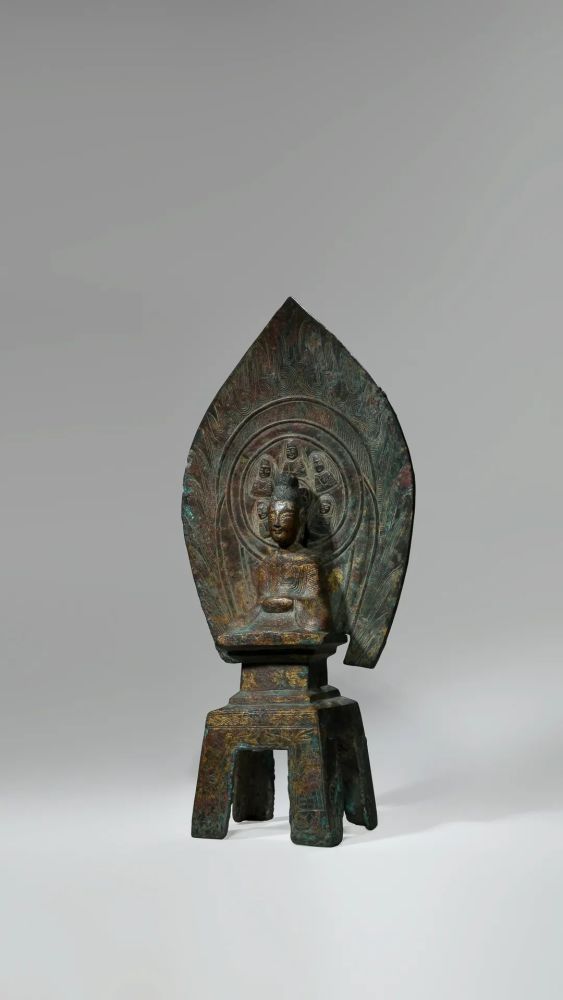 佛像赏析北魏铜鎏金释迦牟尼佛坐像