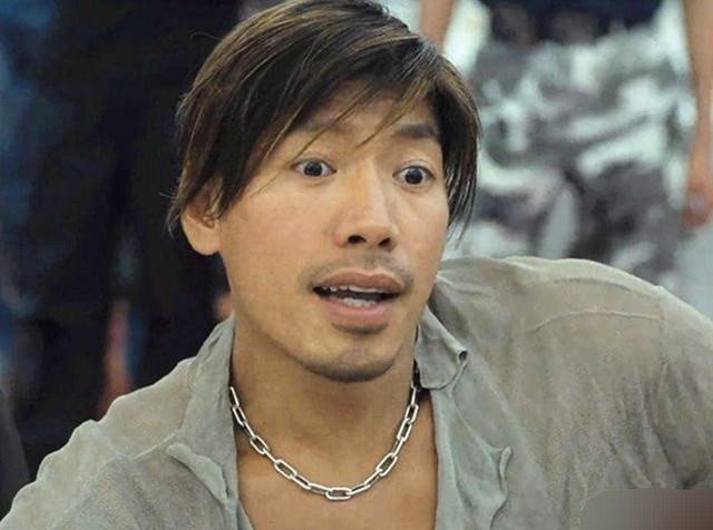 四大恶人齐聚首57岁耀扬哥老到认不出他59岁霸气依旧