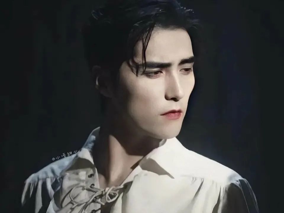 彭于晏|8块腹肌的彭于晏也有被嘲的一天！被吐槽“黄包车夫”也太惨了吧！