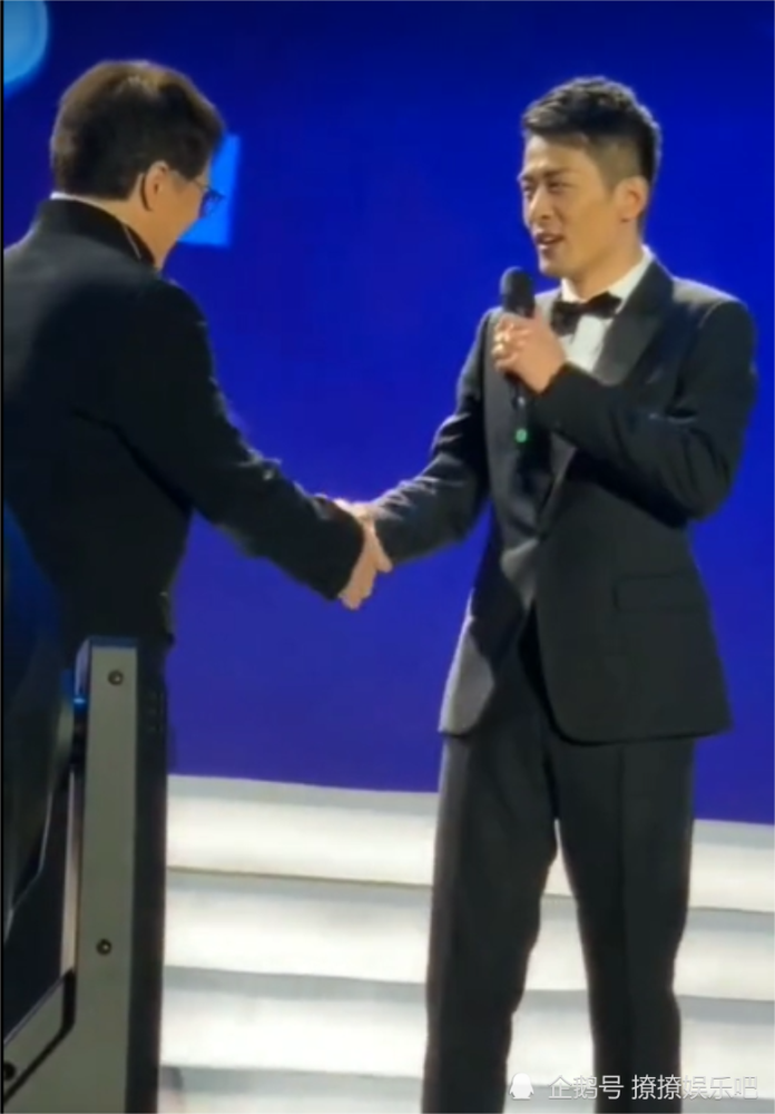 刘德华|为武汉捐款1.5亿的辛巴邀请刘德华助阵他的演唱会了！