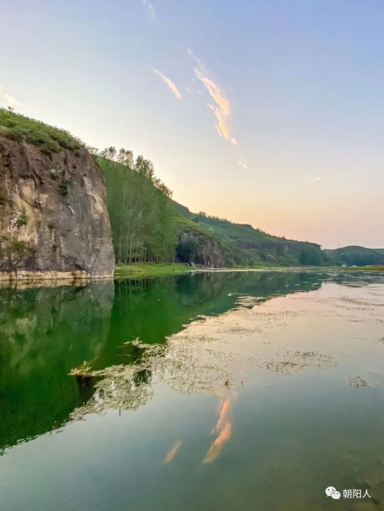 垂钓小凌河畔纵情山水之间