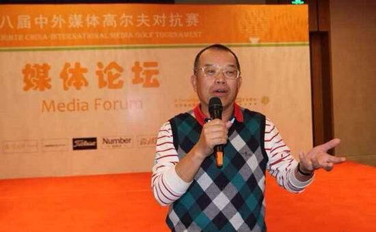 广东电视体育台节目主持人李伟健粤语解说体育赛事的拓荒者