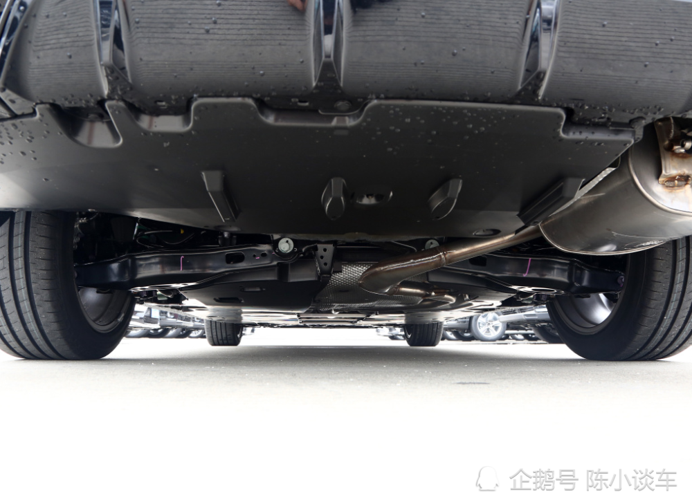 然后就是动力方面了,2021款的雷凌搭载了1.2t跟1.