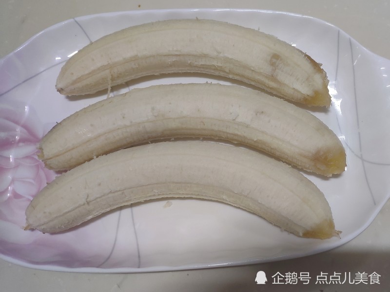 香蕉怎样做更好吃,来看看自制脆皮香蕉,外酥里软特别诱人