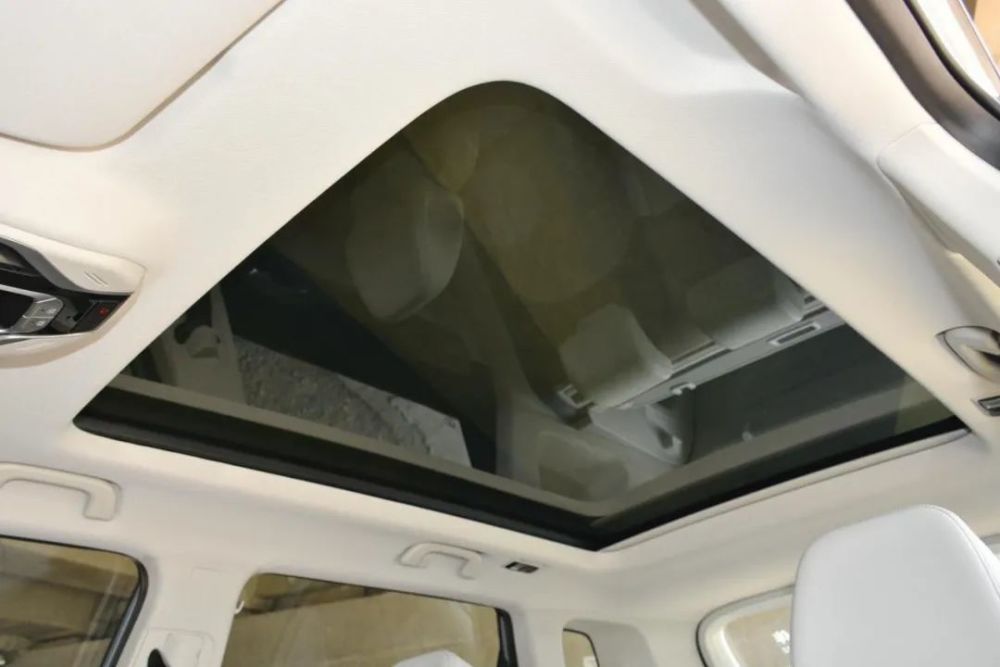 超前设计不走寻常路火山脚下试驾吉利icon