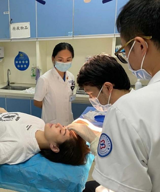 娱乐早报丨阿娇二次手术拆线重缝数百针郭富城首度公开力挺方媛