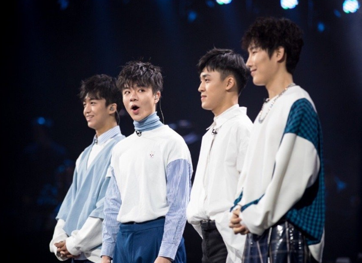 分享 评论 0 《青春有你2》是今年最早播出的一个男团女团选秀综艺