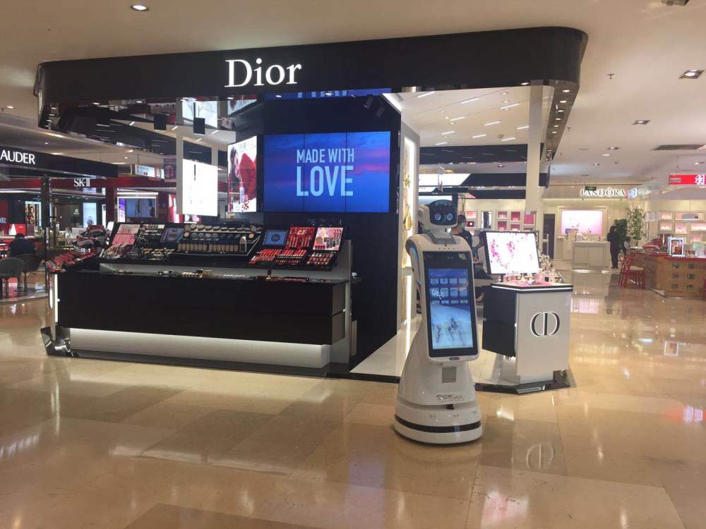 购物中心的机器人